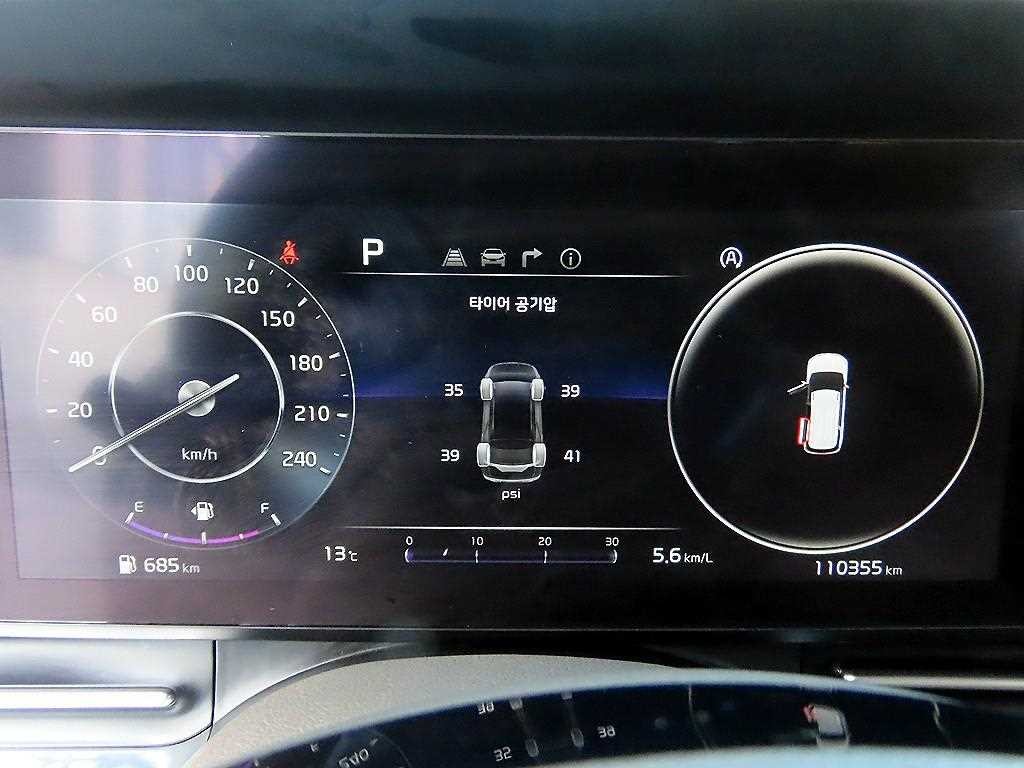 기아 카니발 카니발 4세대 디젤 9인승 하이리무진 시그니처 이미지 10