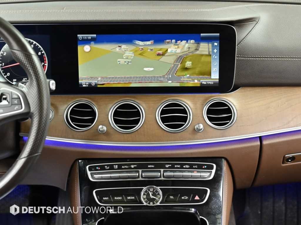 벤츠 E 클래스 E-클래스 W213 E300 4MATIC 익스클루시브 이미지 14