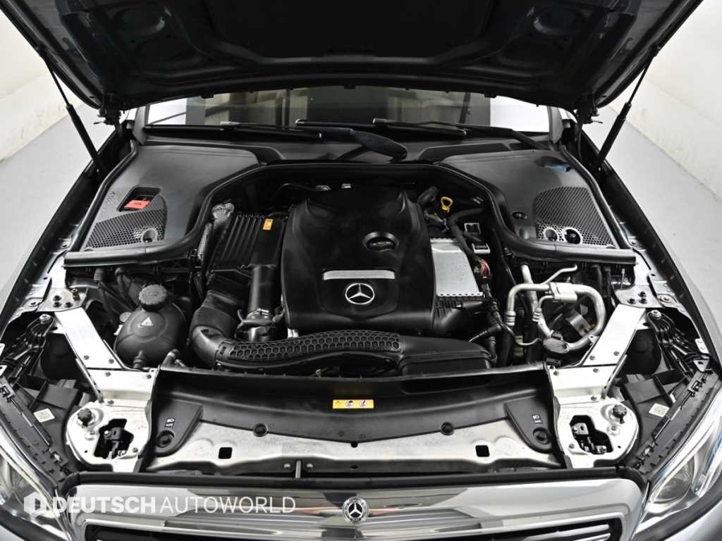 벤츠 E 클래스 E-클래스 W213 E300 4MATIC 익스클루시브 이미지 6