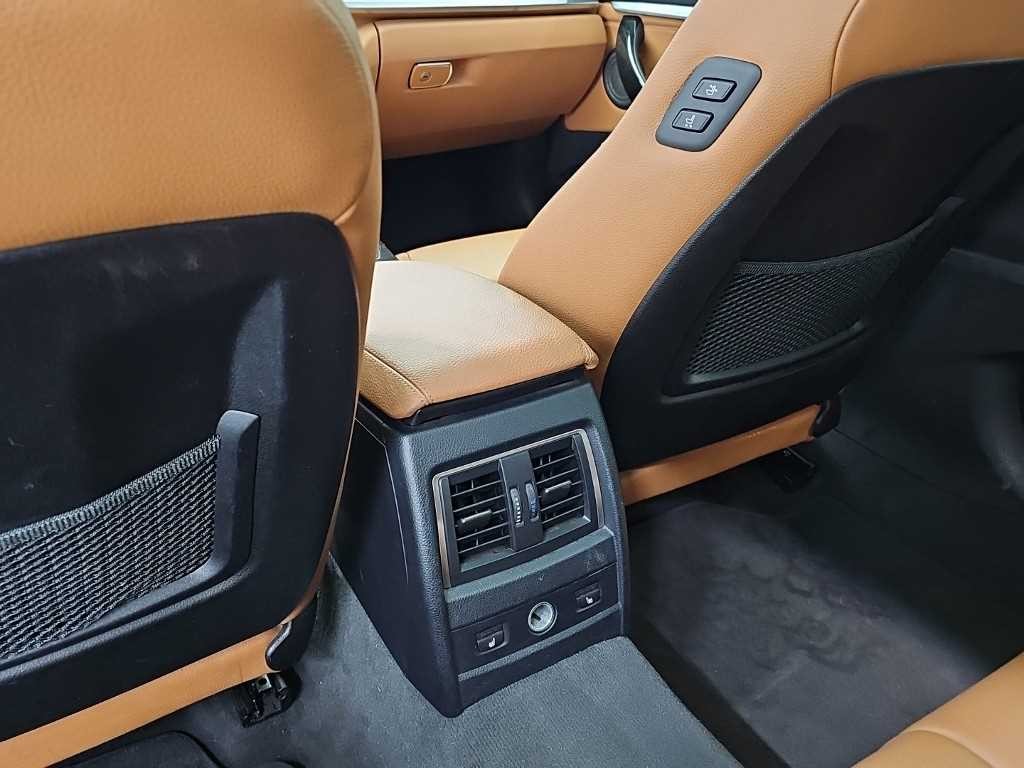 BMW 그란투리스모 3시리즈 GT (F34) GT 320D 럭셔리 이미지 13