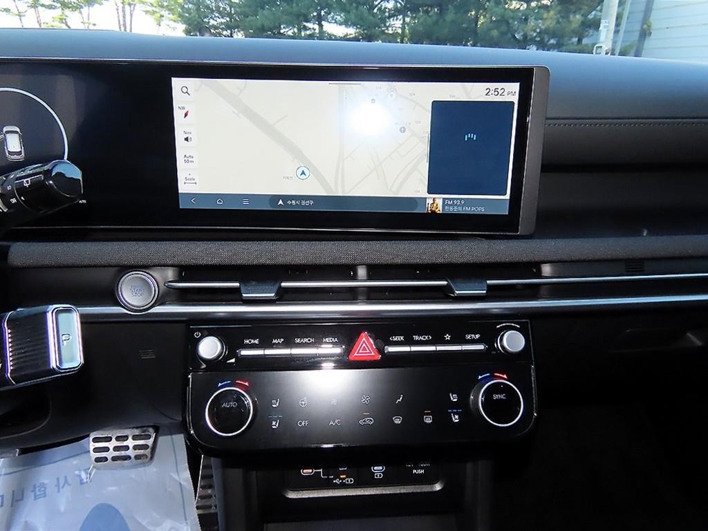 현대 투싼 더 뉴 투싼 (NX4) 가솔린 1.6 터보 4WD 블랙 익스테리어 이미지 12