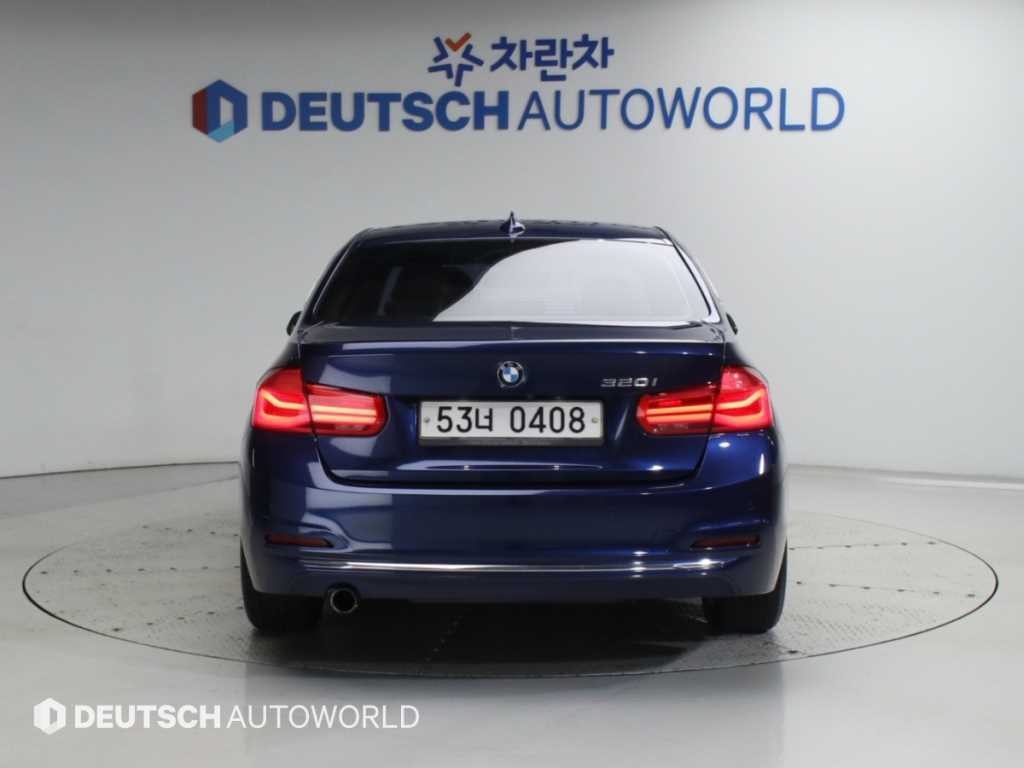 BMW 3시리즈 3시리즈 (F30) 320i 럭셔리 이미지 4