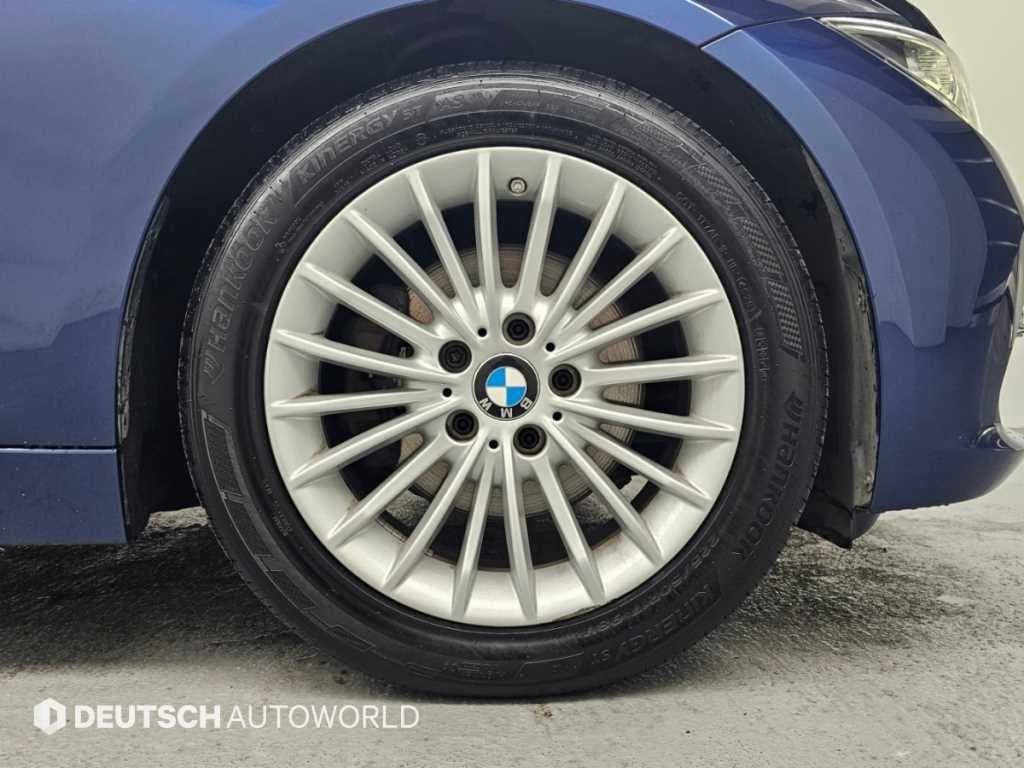 BMW 3시리즈 3시리즈 (F30) 320i 럭셔리 이미지 5