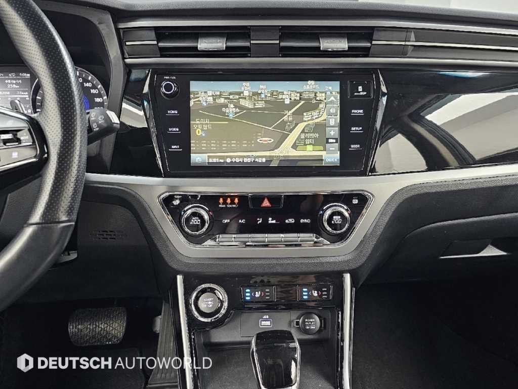 KG모빌리티(쌍용) 코란도 뷰티풀코란도 2WD 디젤 1.6 C5 플러스 이미지 14