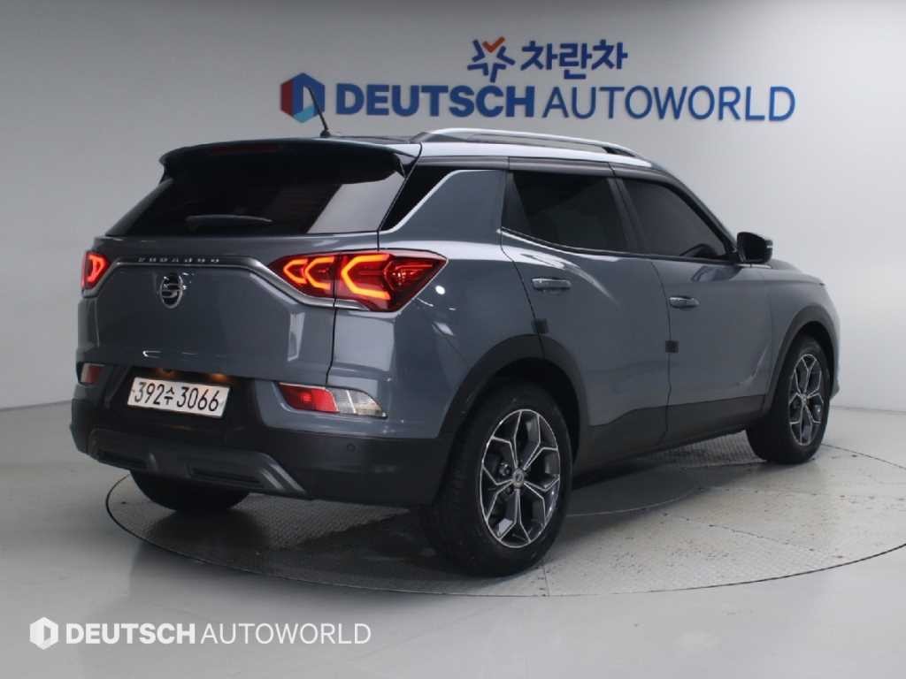 KG모빌리티(쌍용) 코란도 뷰티풀코란도 2WD 디젤 1.6 C5 플러스 이미지 2