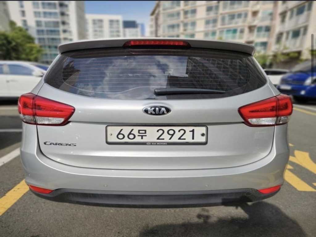 기아 카렌스 올뉴 카렌스 1.7 VGT 프레스티지 이미지 3