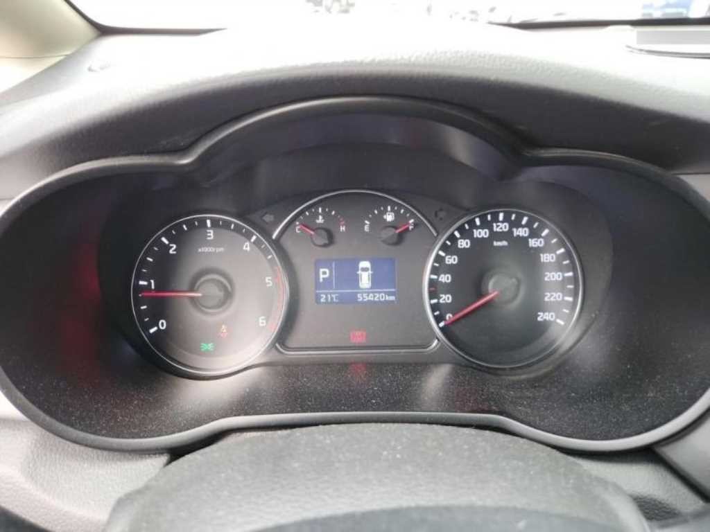 기아 카렌스 올뉴 카렌스 1.7 VGT 프레스티지 이미지 4