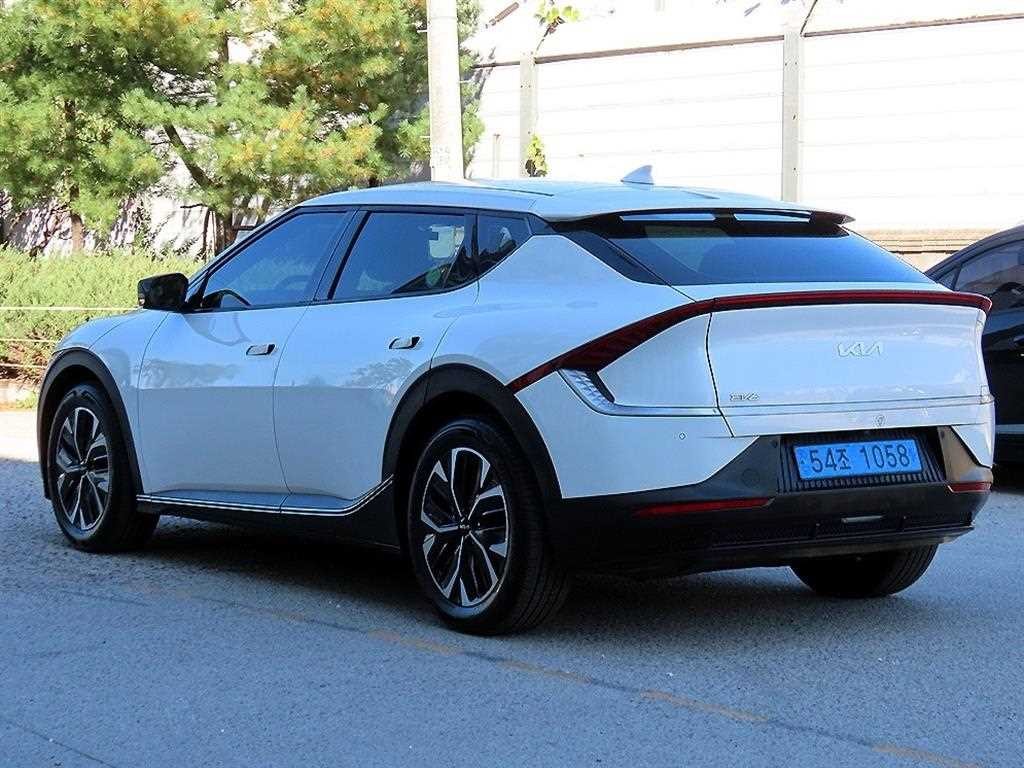 기아 EV6 롱레인지 에어 이미지 3
