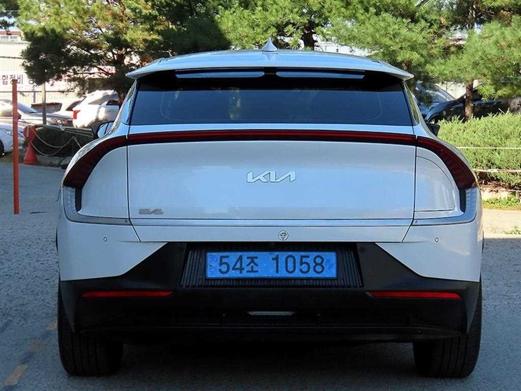 기아 EV6 롱레인지 에어 이미지 4