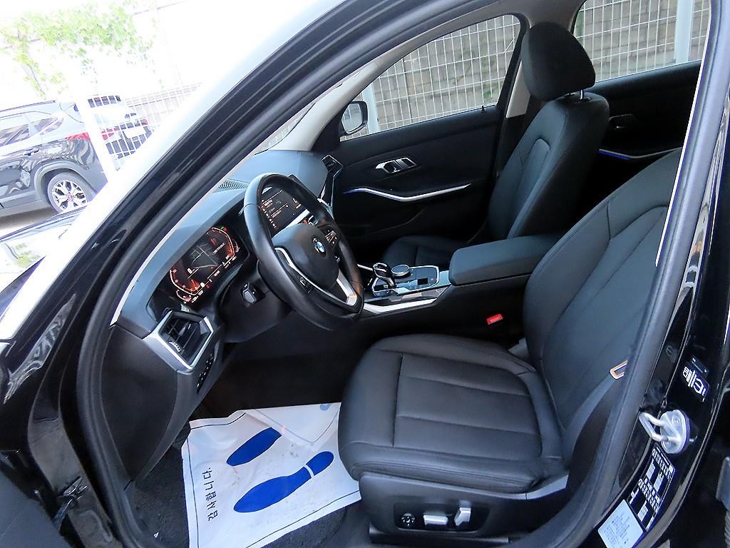 BMW 3시리즈 3시리즈 (G20) 320i 이미지 5