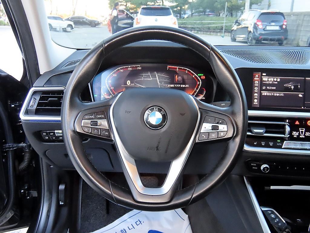 BMW 3시리즈 3시리즈 (G20) 320i 이미지 8