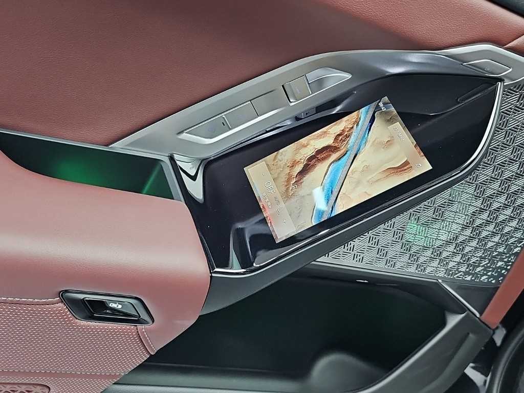 BMW 7시리즈 7시리즈 (G70) 750e xDrive M 스포츠 이미지 15