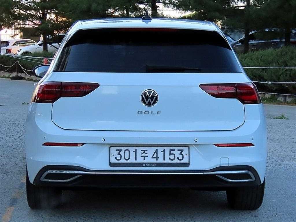 폭스바겐 골프 골프 8세대 2.0 TDI 프레스티지 이미지 4