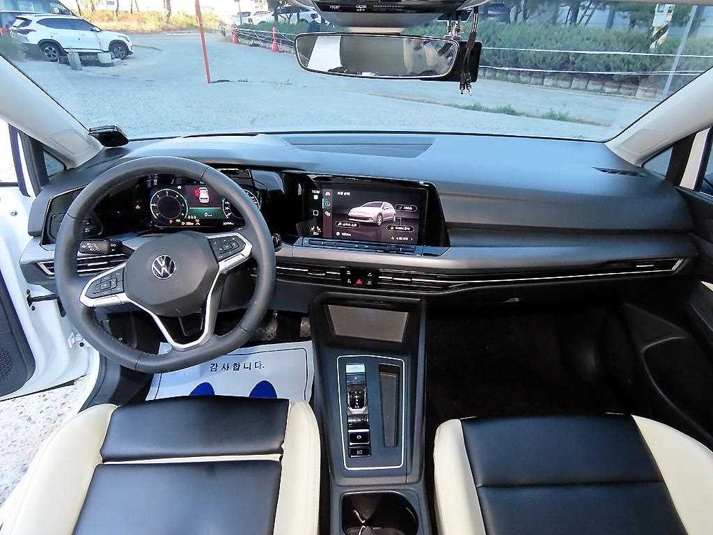 폭스바겐 골프 골프 8세대 2.0 TDI 프레스티지 이미지 7