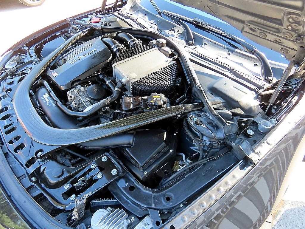 BMW 4시리즈 M4 (F82) 컨버터블 컴패티션 이미지 19