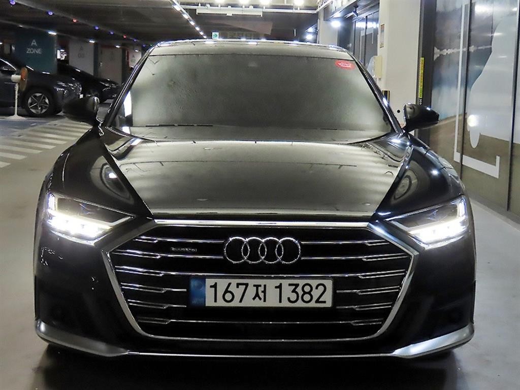 아우디 A8 A8 (D5) 55 TFSI 콰트로 LWB 이미지 2