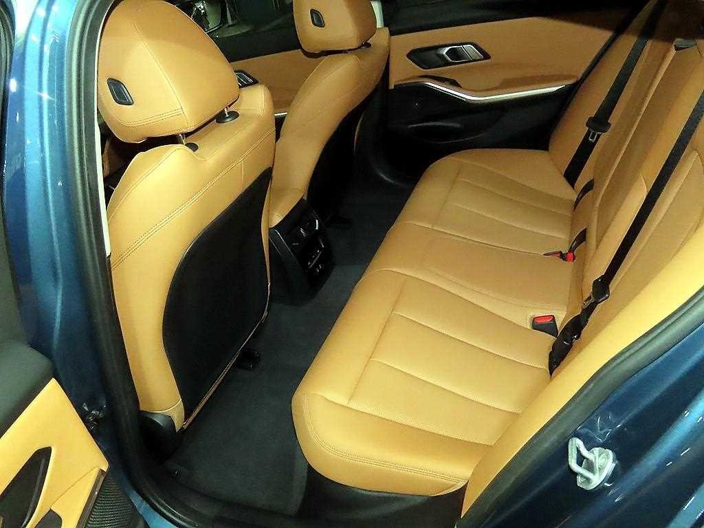 BMW 3시리즈 3시리즈 (G20) 320i 이미지 7