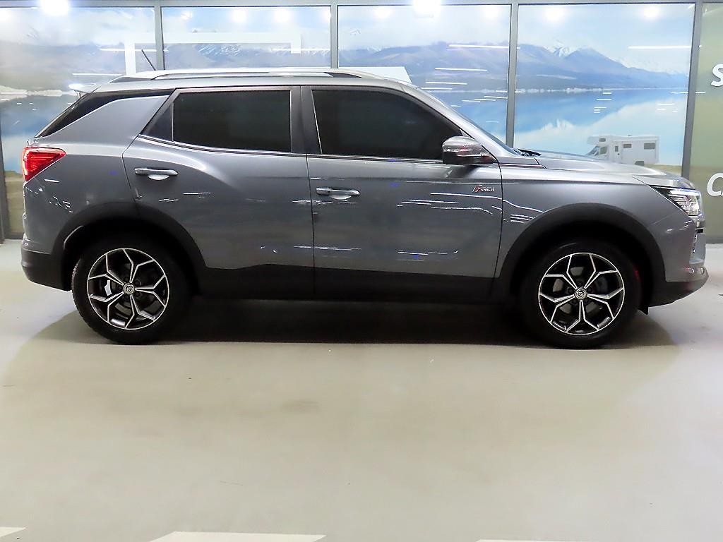 KG모빌리티(쌍용) 코란도 뷰티풀코란도 2WD 가솔린 1.5 C5 플러스 이미지 3