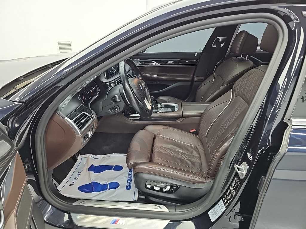 BMW 7시리즈 7시리즈 (G11) 740Li xDrive M SPORT 스포츠 이미지 11
