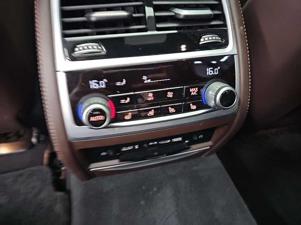 BMW 7시리즈 7시리즈 (G11) 740Li xDrive M SPORT 스포츠 이미지 13