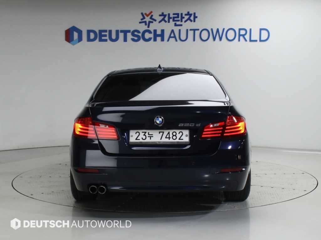 BMW 5시리즈 5시리즈 (F10) 520d 이미지 4