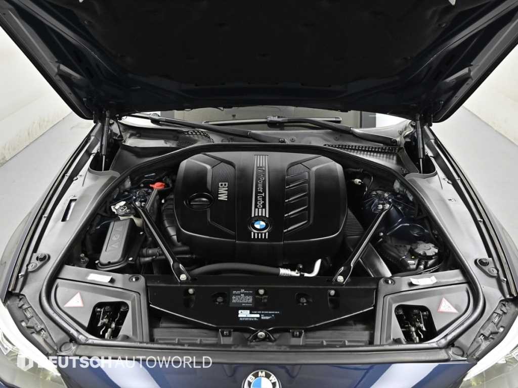 BMW 5시리즈 5시리즈 (F10) 520d 이미지 6