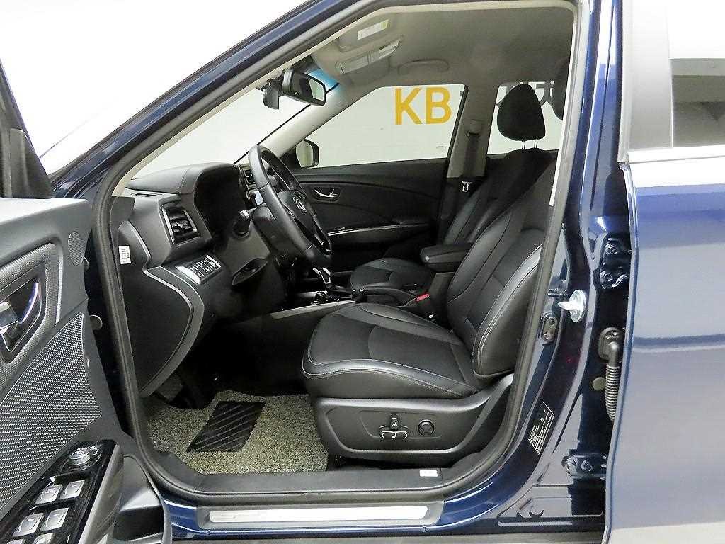 KG모빌리티(쌍용) 티볼리 베리 뉴 티볼리 2WD 가솔린 1.5 V5 이미지 13