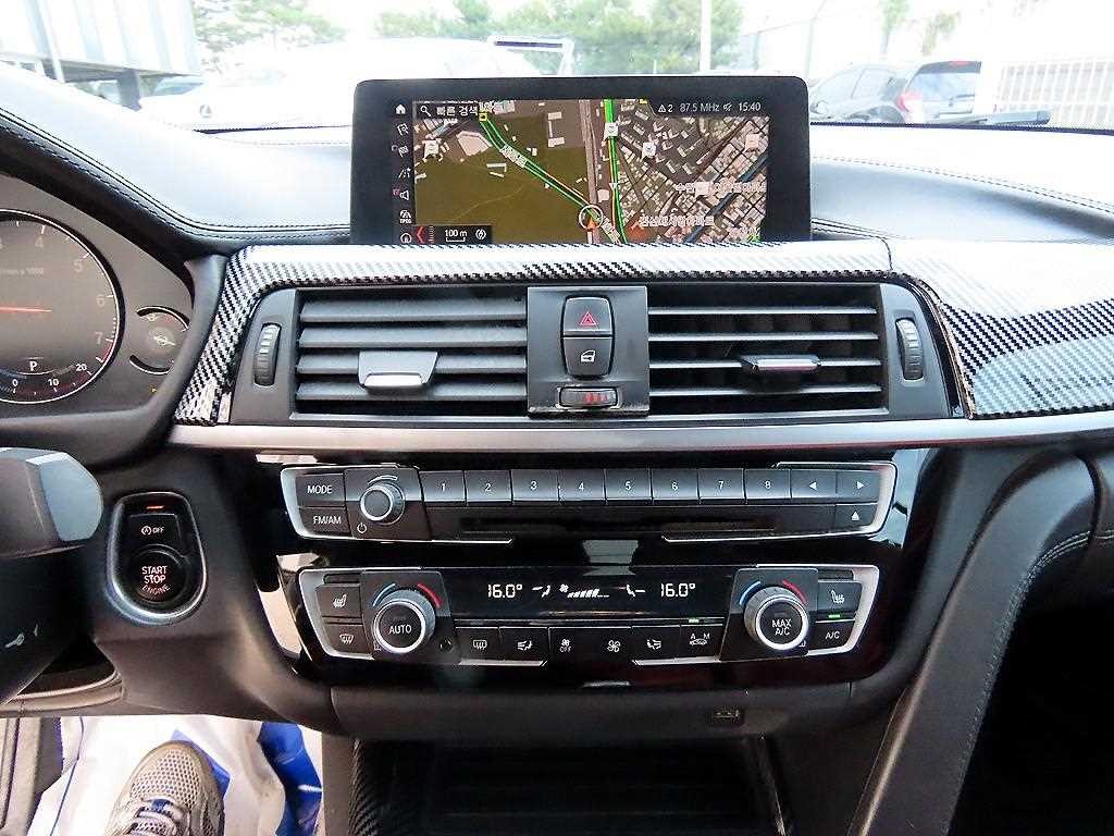BMW 4시리즈 4시리즈 (F32) 430i 컨버터블 M 스포츠 이미지 17