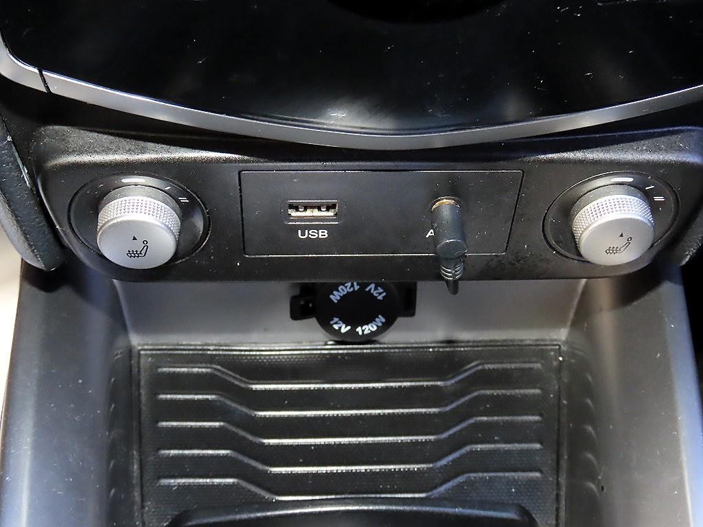 KG모빌리티(쌍용) 티볼리 디젤 2WD 1.6 VX 이미지 15