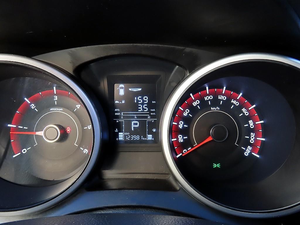 KG모빌리티(쌍용) 티볼리 디젤 2WD 1.6 VX 이미지 9