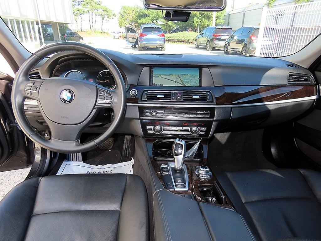 BMW 5시리즈 5시리즈 (F10) 525d 이미지 7