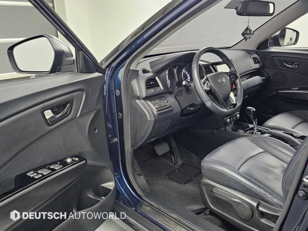 KG모빌리티(쌍용) 티볼리 가솔린 2WD 1.6 LX 이미지 11