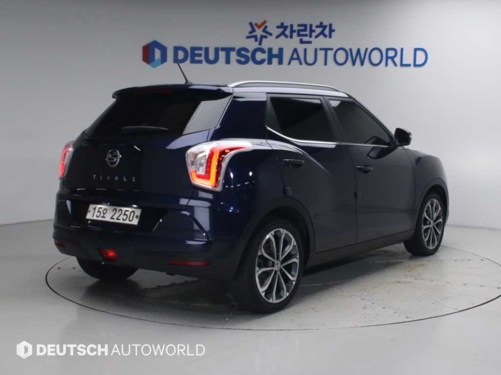 KG모빌리티(쌍용) 티볼리 가솔린 2WD 1.6 LX 이미지 2