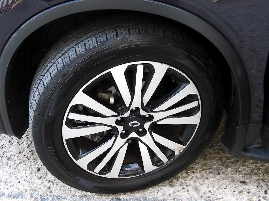 르노코리아(삼성) QM6 더뉴QM6 가솔린 2.0 GDe 프리미에르 2WD 이미지 20