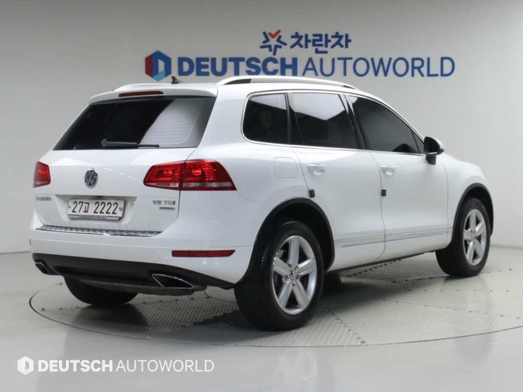 폭스바겐 투아렉 뉴 투아렉 V6 3.0 TDI 블루모션 이미지 2