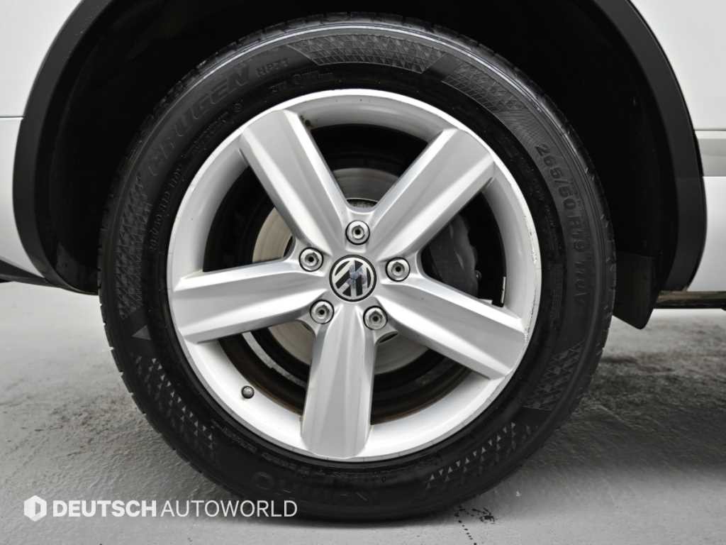 폭스바겐 투아렉 뉴 투아렉 V6 3.0 TDI 블루모션 이미지 5