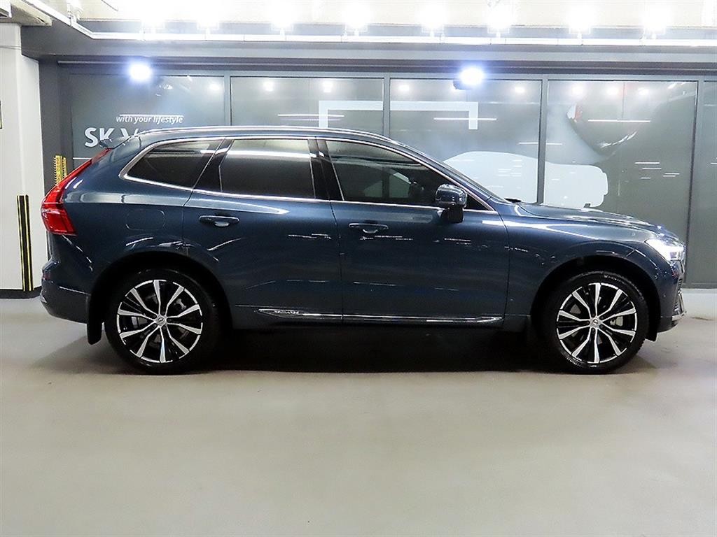 볼보 XC60 XC60(2세대) T8 AWD 얼티메이트 브라이트 이미지 3