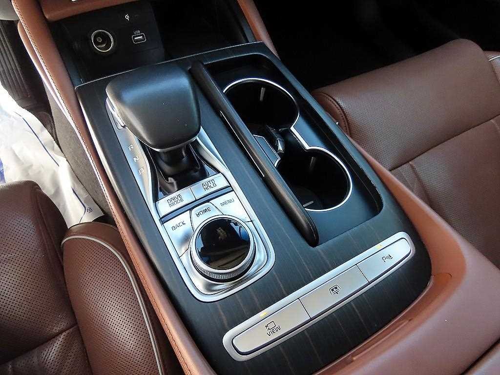 기아 K9 더 K9 3.8 GDI AWD 그랜드 플래티넘 이미지 11