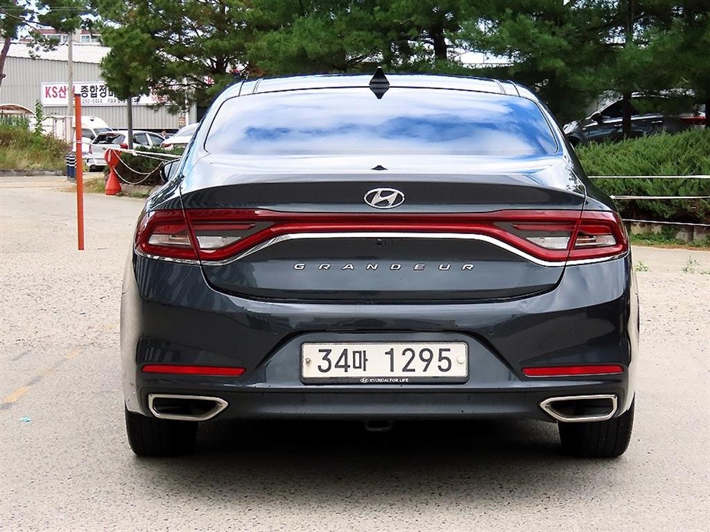 현대 그랜저 그랜저 IG 2.4 GDI 프리미엄 기본형 이미지 4