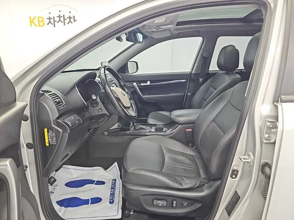 기아 쏘렌토 뉴 쏘렌토 R 4WD 2.0 트랜디 이미지 11