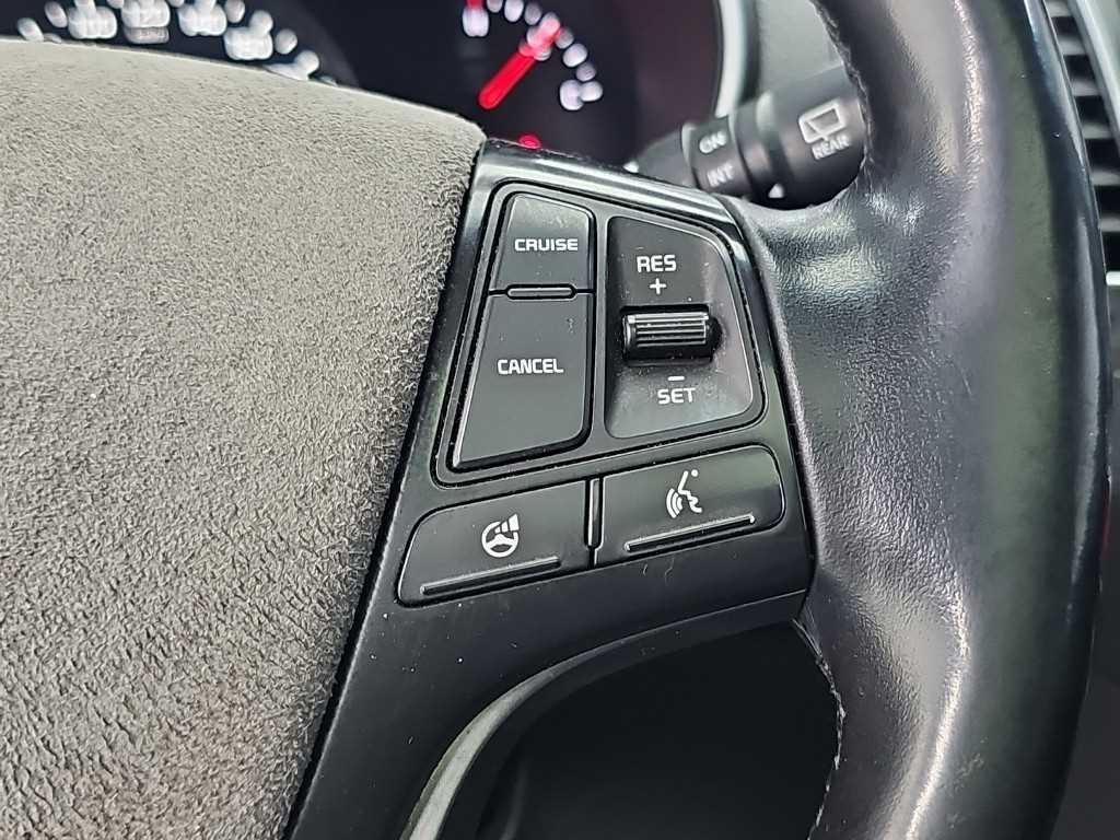 기아 쏘렌토 뉴 쏘렌토 R 4WD 2.0 트랜디 이미지 16