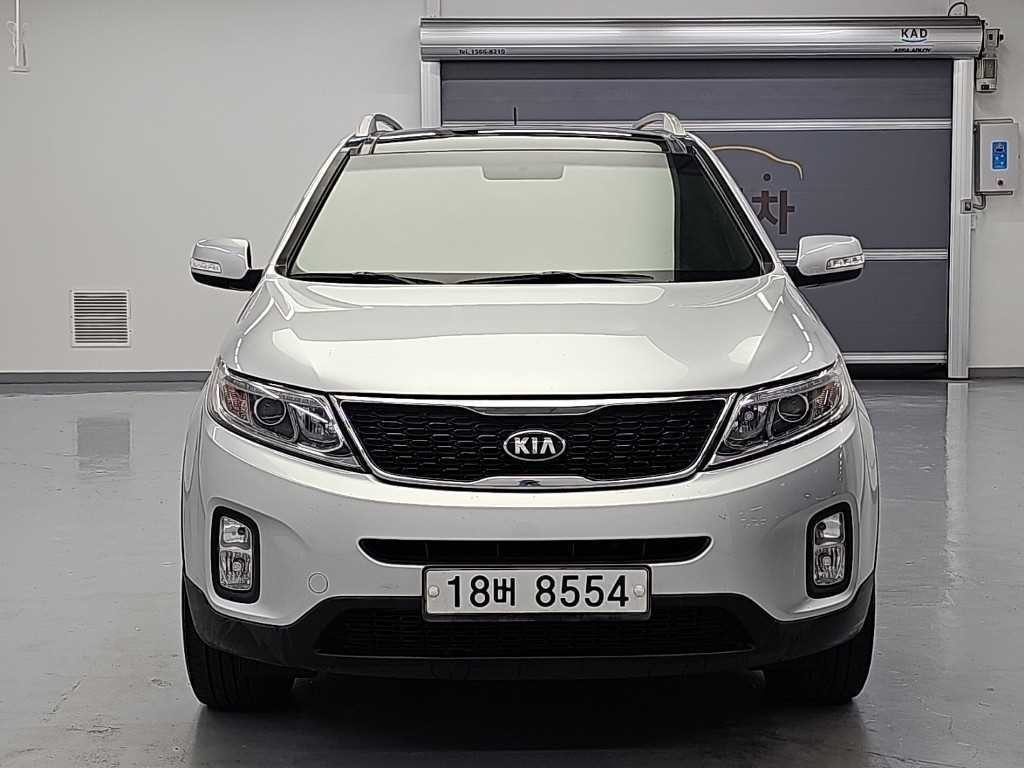 기아 쏘렌토 뉴 쏘렌토 R 4WD 2.0 트랜디 이미지 2