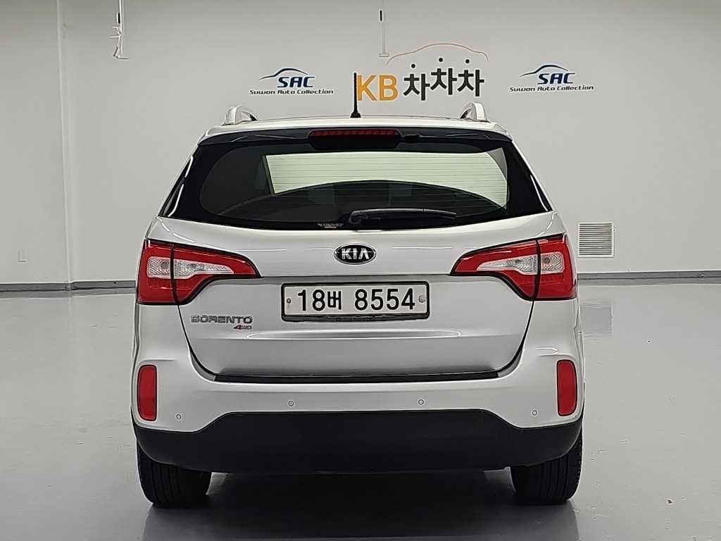기아 쏘렌토 뉴 쏘렌토 R 4WD 2.0 트랜디 이미지 3