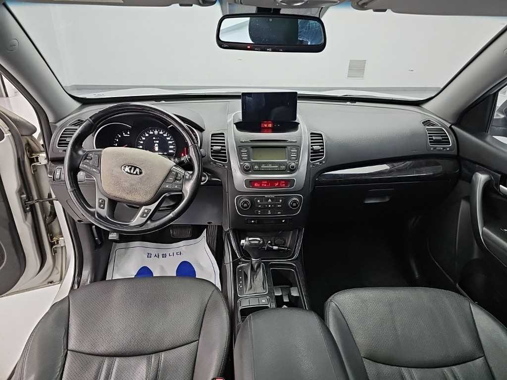 기아 쏘렌토 뉴 쏘렌토 R 4WD 2.0 트랜디 이미지 7