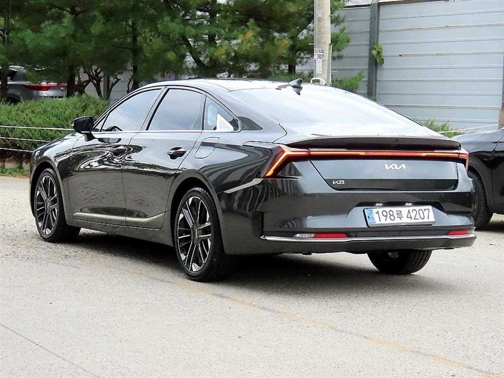 기아 K8 뉴 K8 2.5 2WD 시그니처 이미지 3