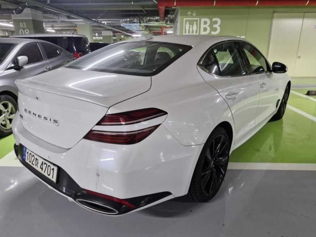 제네시스 G70 더 뉴 G70 가솔린 2.0T 2WD 스포츠 패키지 이미지 2
