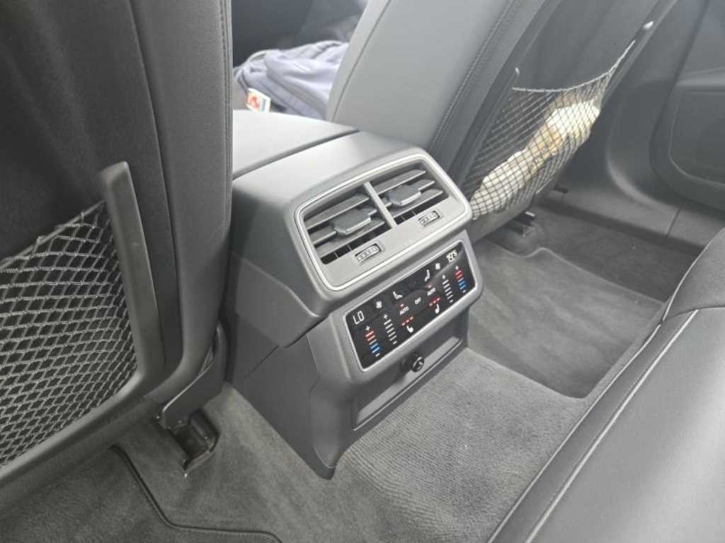 아우디 A6 A6 (C8) 40 TDI 프리미엄 이미지 13