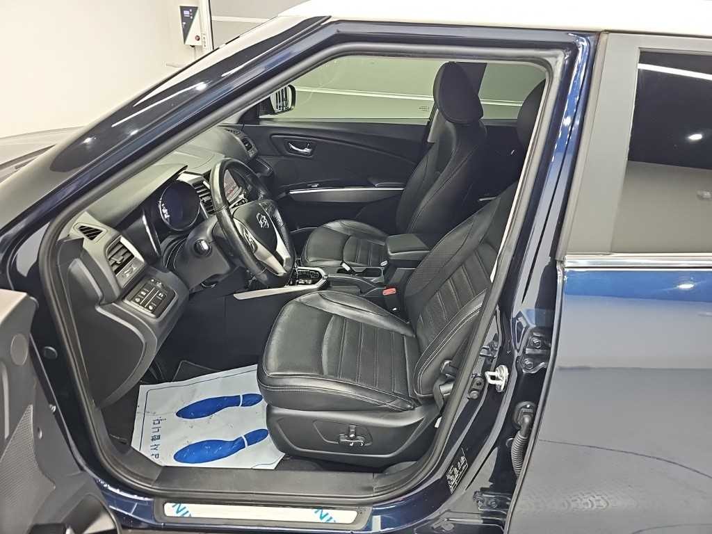 KG모빌리티(쌍용) 티볼리 가솔린 2WD 1.6 LX 최고급형 이미지 11