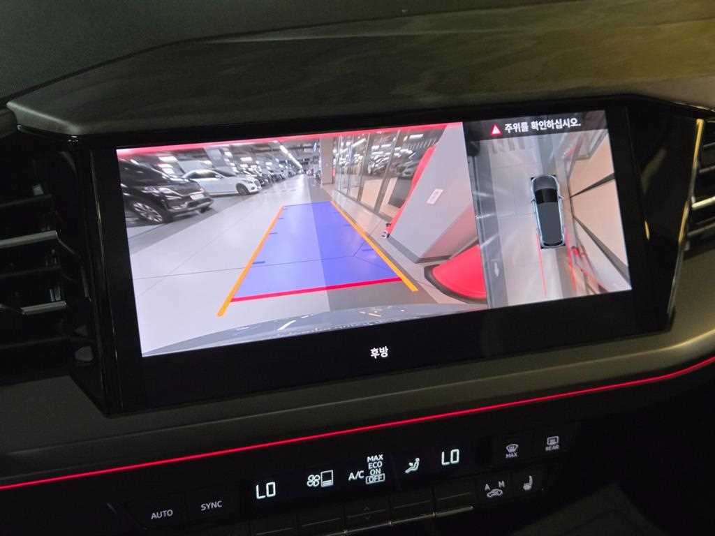 아우디 Q4 Q4 e-트론 45 프리미엄 이미지 15