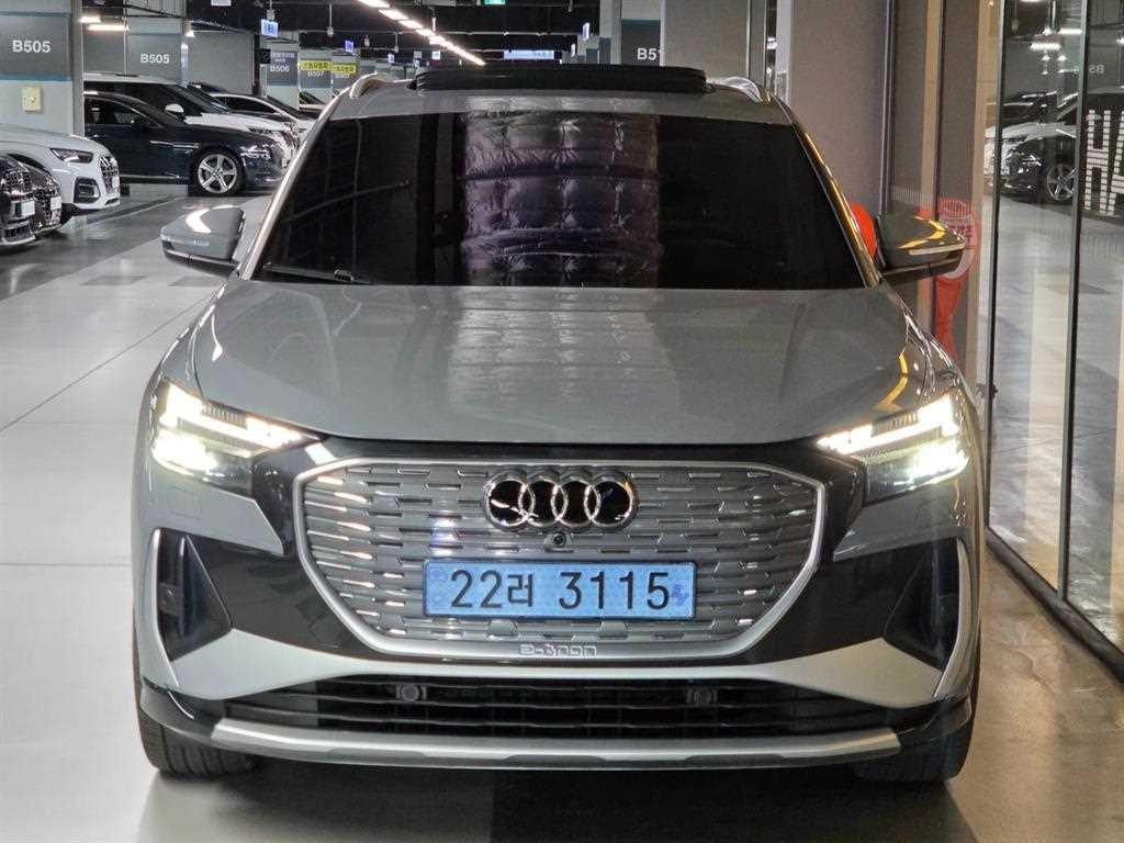 아우디 Q4 Q4 e-트론 45 프리미엄 이미지 2